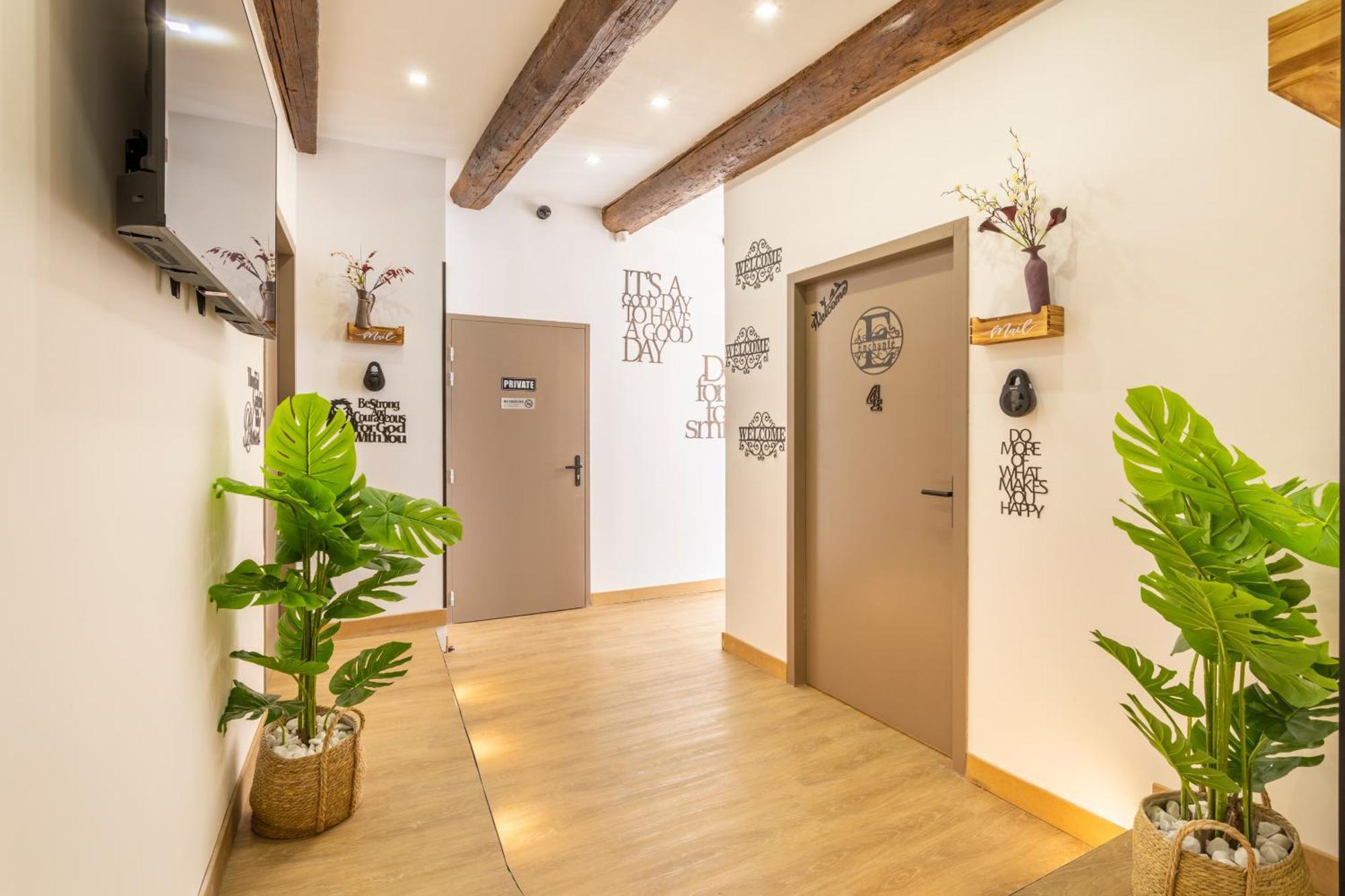 Adira Panier 2 Etoiles Appartement *