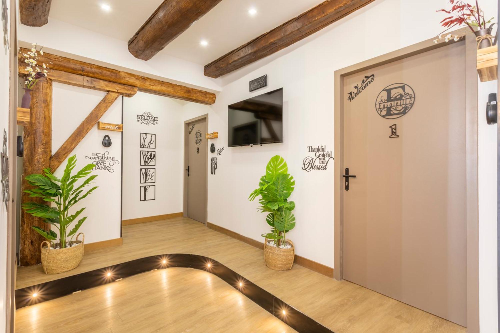 Adira Panier 2 Etoiles Apartment Marseille